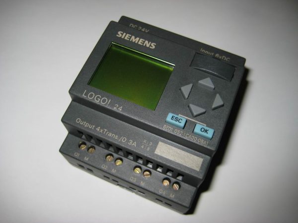 6ED1 052-1CA00-0BA1
